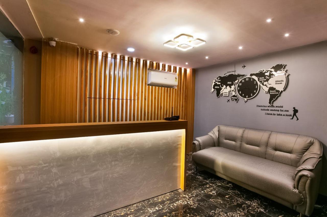 Oyo 62882 Villa Palace Βομβάη Εξωτερικό φωτογραφία